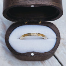 Load image into Gallery viewer, PORTHLEVEN STORM Wedding Ring in Gold, Platinum or Silver
