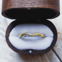 Load image into Gallery viewer, WAVES Wedding Ring in Gold, Platinum or Silver