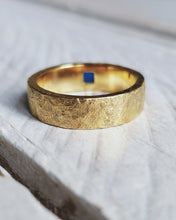 Load image into Gallery viewer, Handmade in Cornwall, the back view of this bespoke men's wedding ring shows its unique rustic texture.