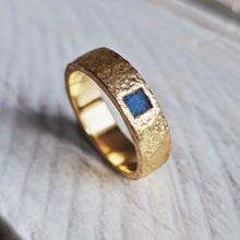Load image into Gallery viewer, Men's CHANNEL Wedding Ring - One to Three Square Sea Glass in Gold, Platinum or Silver