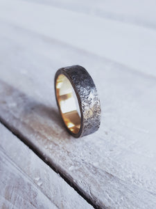 Men's PORTHLEVEN STORM Wedding Ring in Oxidised Silver Outlay + 18ct Yellow Gold Inlay