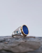 Load image into Gallery viewer, Men&#39;s KING Signet - Sea Glass + Two 2.5mm Blue Diamonds 0.14ct in 18ct Yellow Gold + Silver
