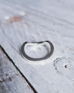 STORM Wedding Ring - Round Sea Glass in 18ct Gold or Silver