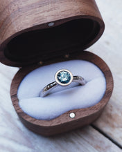 Load image into Gallery viewer, ATLANTIC Engagement Ring - Certified Ocean Diamond, Blue Diamond or Sapphire Solitaire in 18ct Gold
