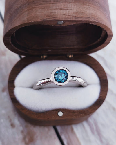 ATLANTIC Engagement Ring - Certified Ocean Diamond, Earth Blue Diamond or Sapphire Solitaire in 18ct Gold