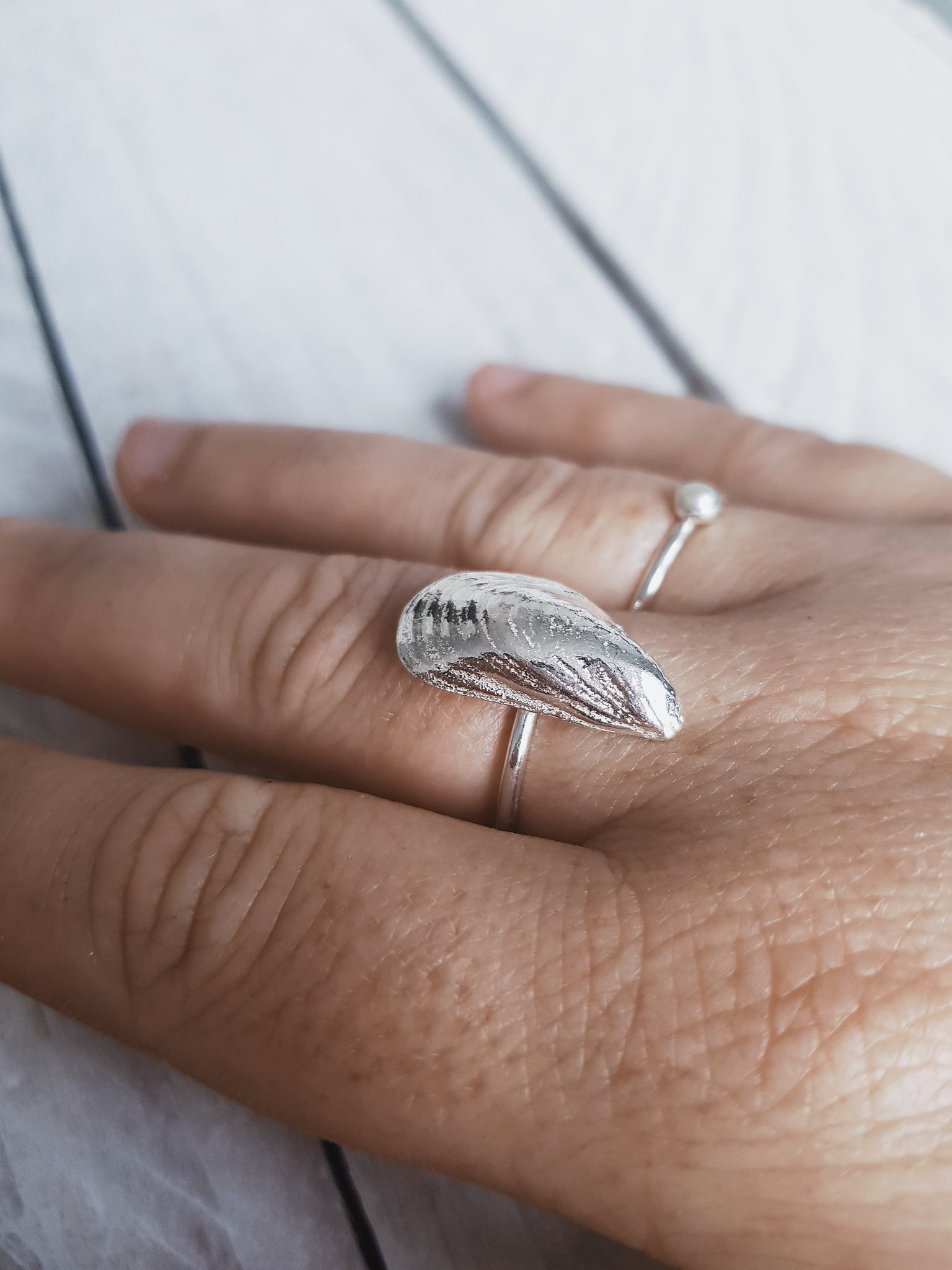 Sterling silver shell ring sale